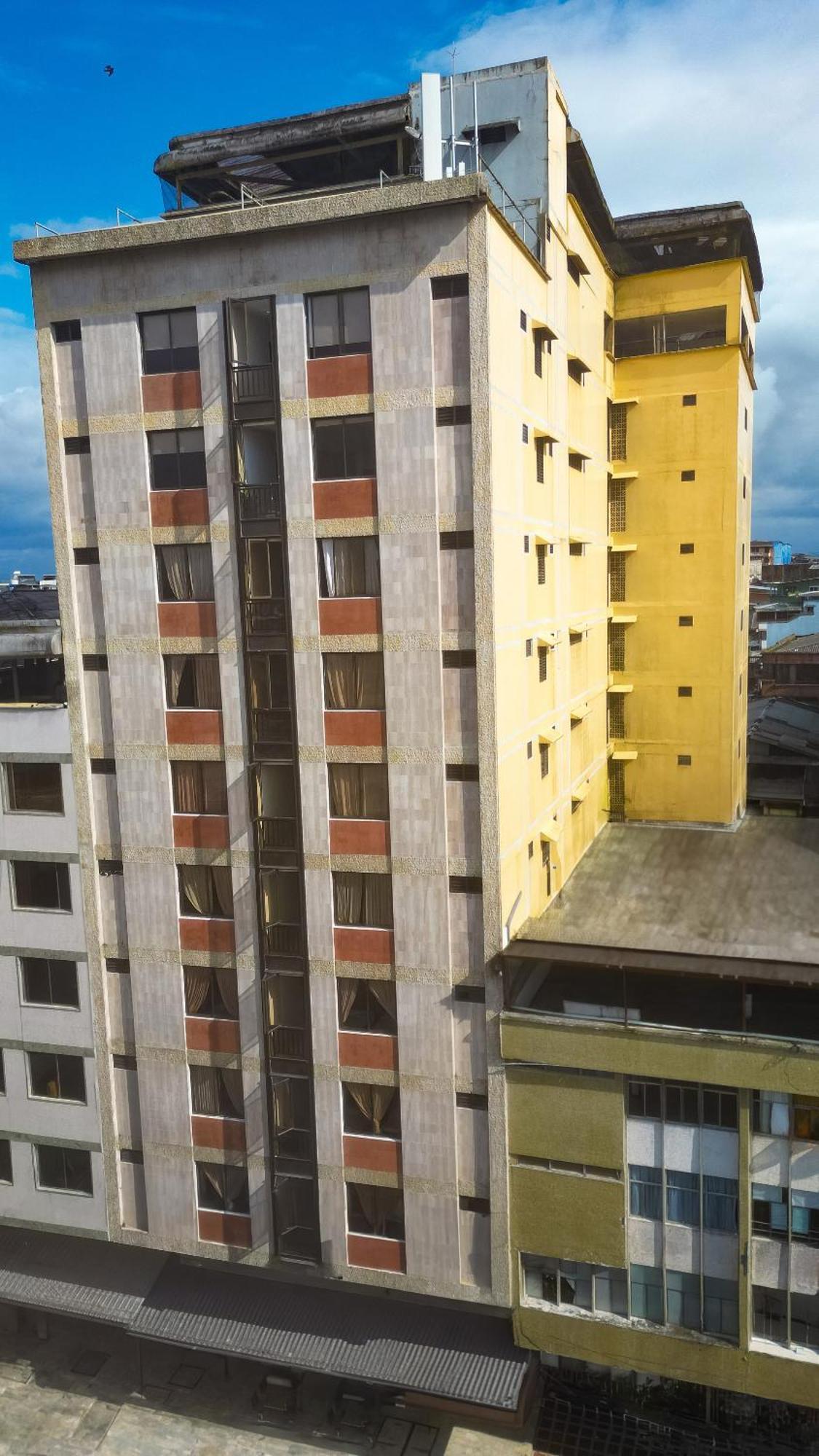Hotel Steven Buenaventura Buitenkant foto