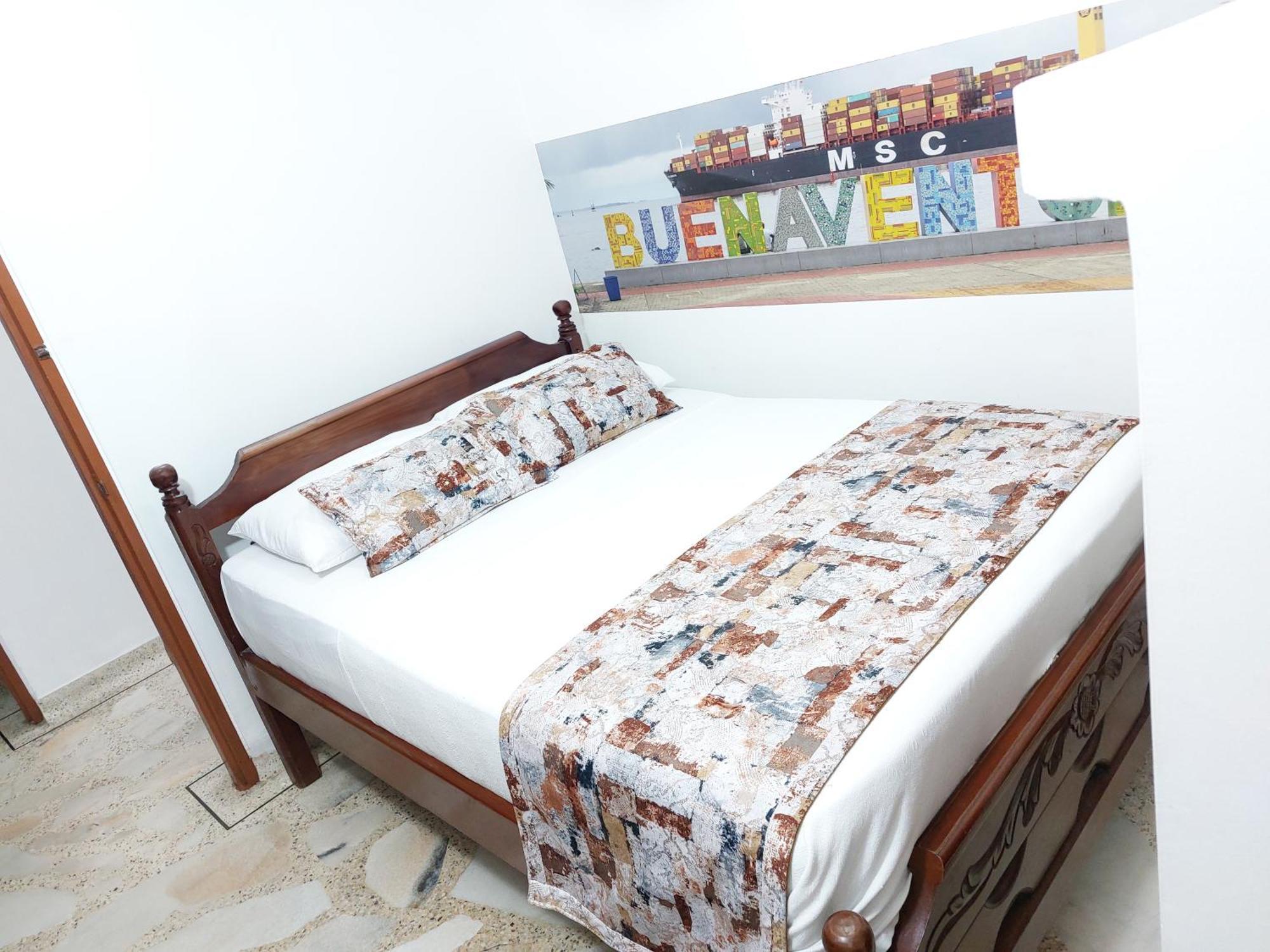 Hotel Steven Buenaventura Buitenkant foto