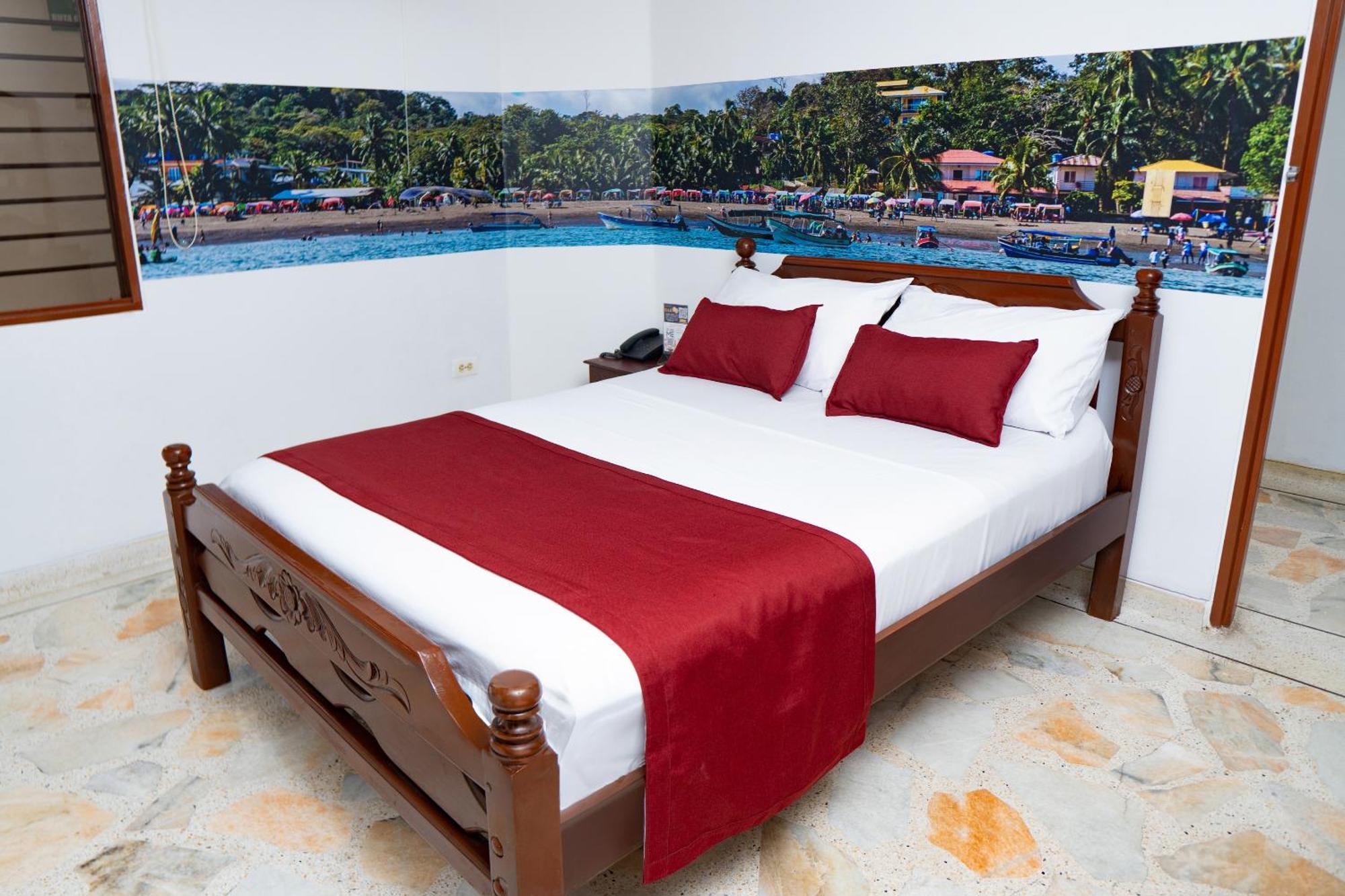 Hotel Steven Buenaventura Buitenkant foto