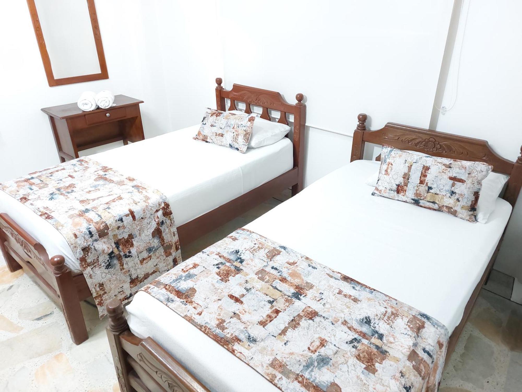 Hotel Steven Buenaventura Buitenkant foto